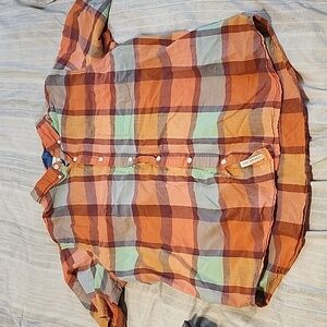 Used Free assembly shirt XL